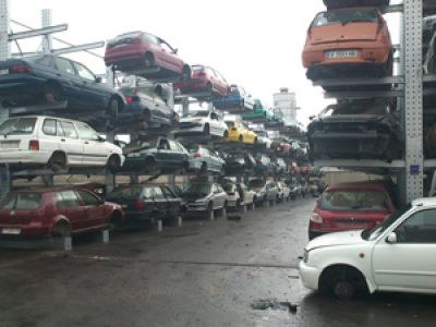 What Parts Of A Car Could Be Recycled For Money? A Information For Scrappers